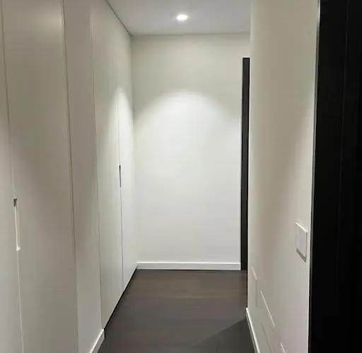 بيت للعطل Luxury Close To Citylife, Metro & Dining *