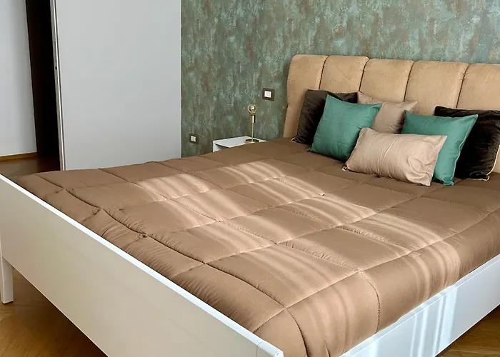 Luxury Gold Apartment *
