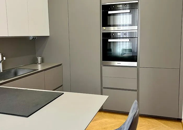 Luxury Gold * Milán