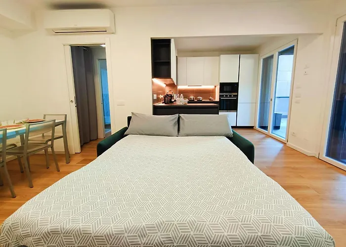 Yr Bicocca - 1 Min Walk To Metro Appartamento *