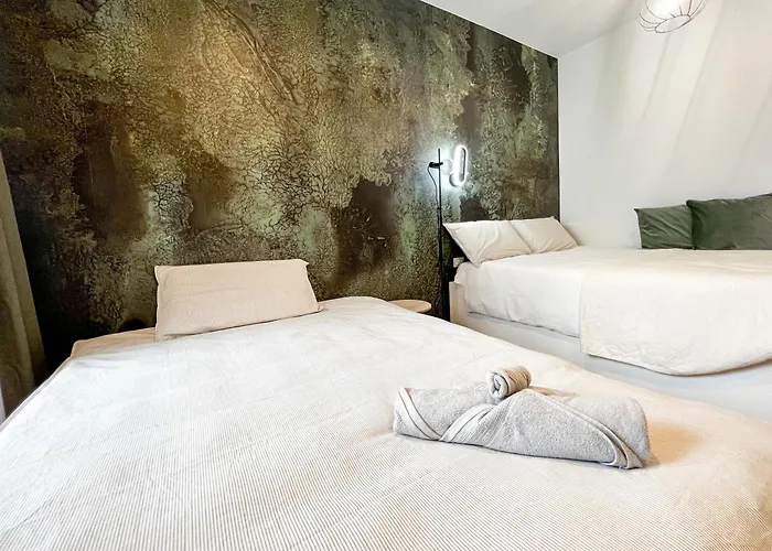 Repetti - Two Adjacent & Independent 10 Minutes To Centre & Linate Airport Milán