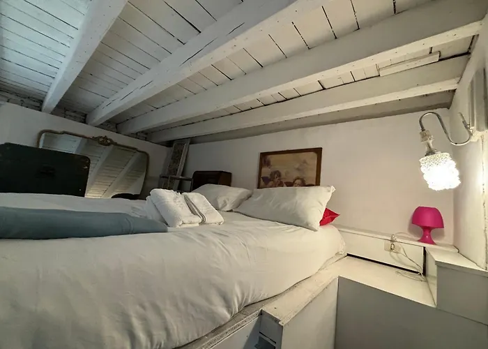 Lovelyloft, Via Meda Апартаменты