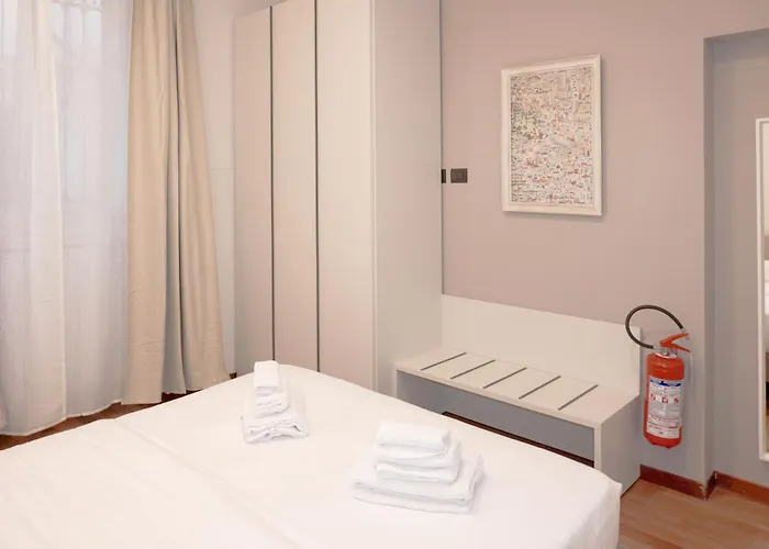 Private Near Duomo - M4 Santa Sofia Apartmán Milán