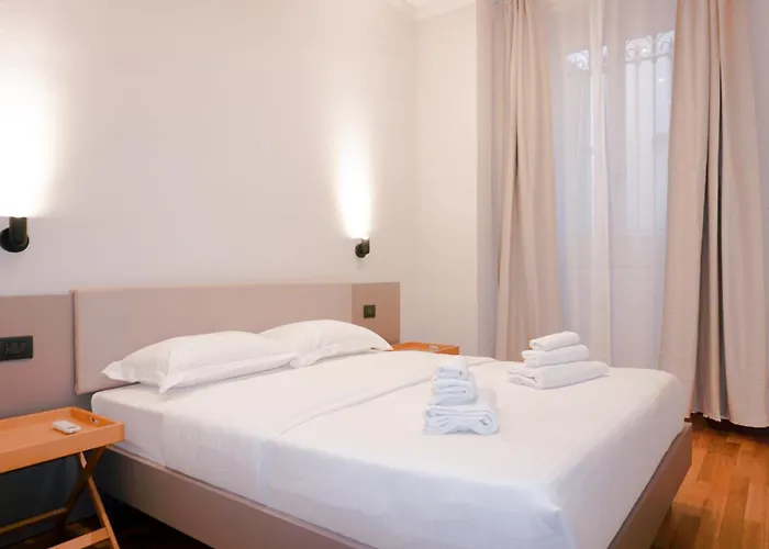 Private Near Duomo - M4 Santa Sofia * Milán