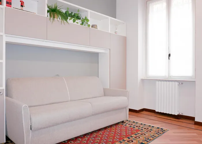 Private Near Duomo - M4 Santa Sofia