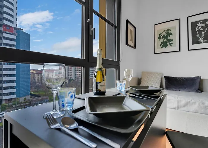 Sa28 -porta Romana- Luxury With View- شقة ميلان