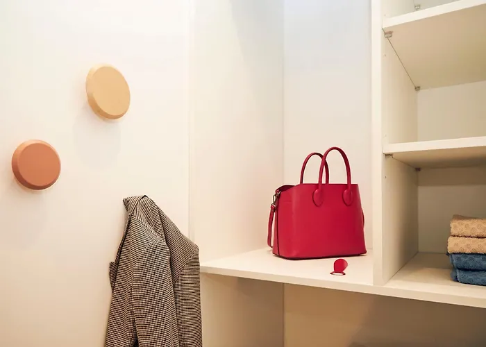 Urban Flats Sanzio 20 - Vicino A Duomo, Stadio E Fiera * Milán