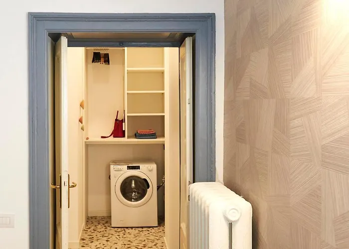 Urban Flats Sanzio 20 - Vicino A Duomo, Stadio E Fiera Apartmán