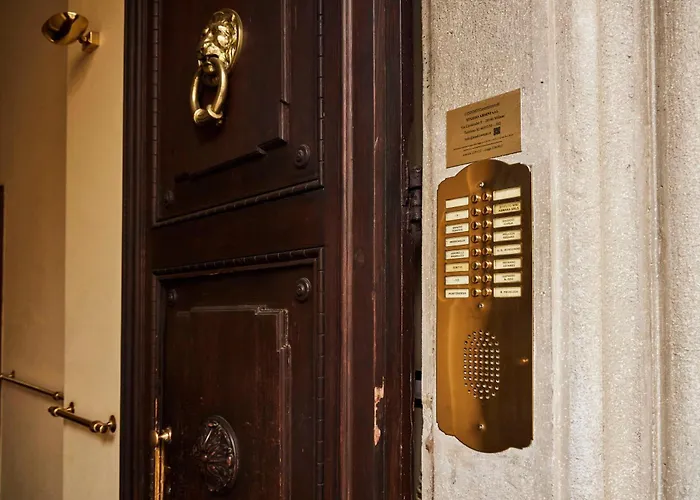 Urban Flats Sanzio 20 - Vicino A Duomo, Stadio E Fiera * Milán