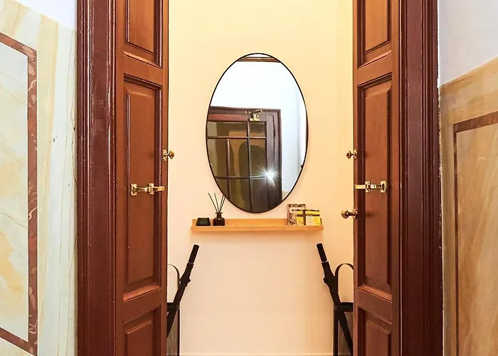 Urban Flats Sanzio 20 - Vicino A Duomo, Stadio E Fiera