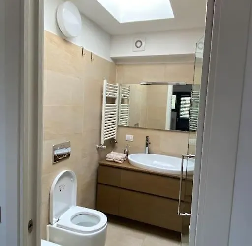 Apartment Penthouse Luce Near Metro-bus-tram *