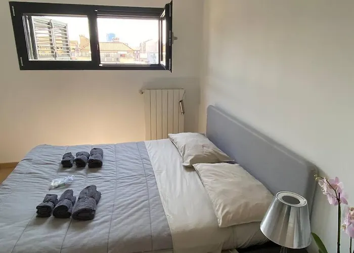 Apartment Penthouse Luce Near Metro-bus-tram Milan