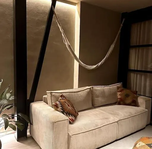 Appartement Modern Canal-side Loft With Private Garden