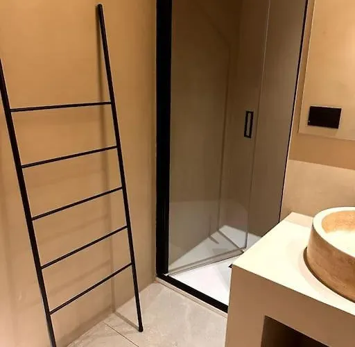 Modern Canal-side Loft With Private Garden Appartement *