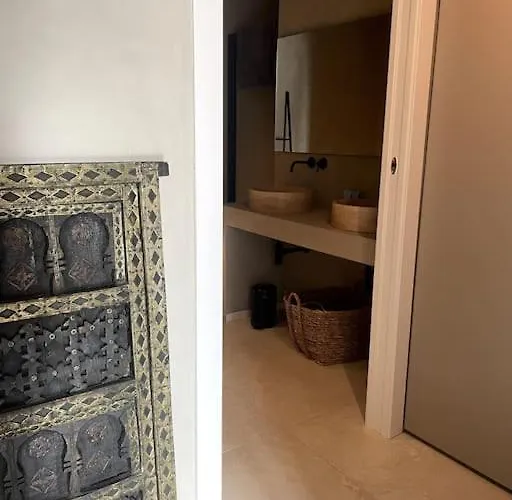 Appartement Modern Canal-side Loft With Private Garden *