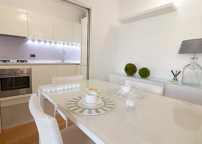Experience Design Bed&show Nocleg ze śniadaniem 4*