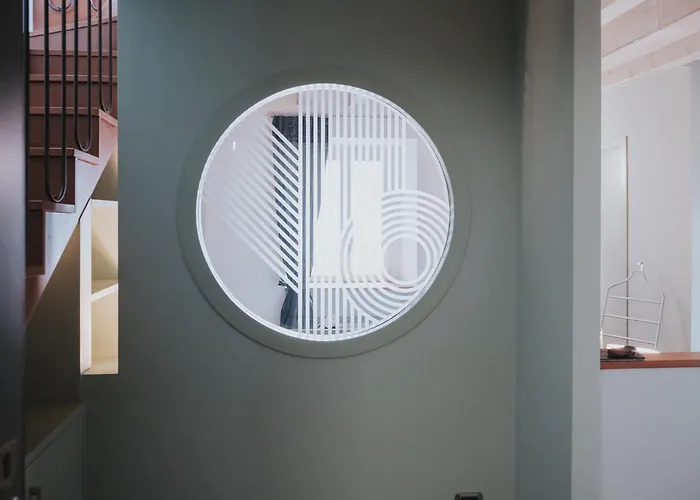 Prestige Boutique Homes - San Babila * Milán