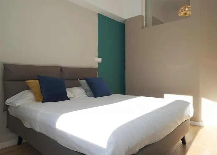 Comecasa Porta Romana Flat No Area C * Milano