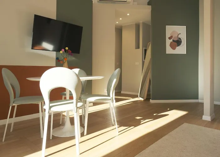 Comecasa Porta Romana Flat No Area C *