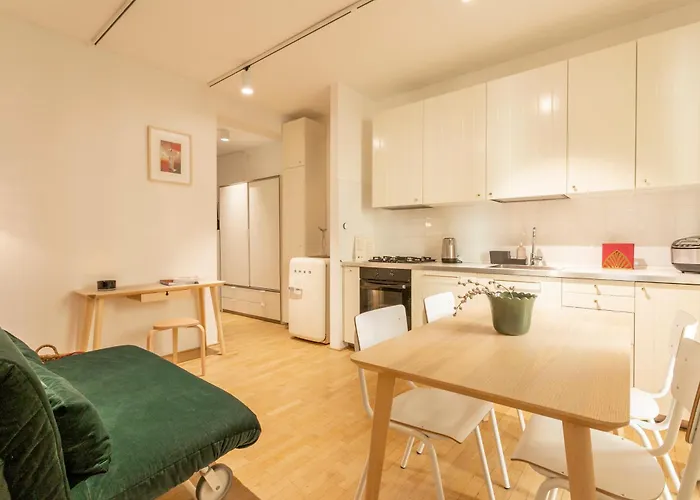 Co99 - Cozy & Quiet Gambara