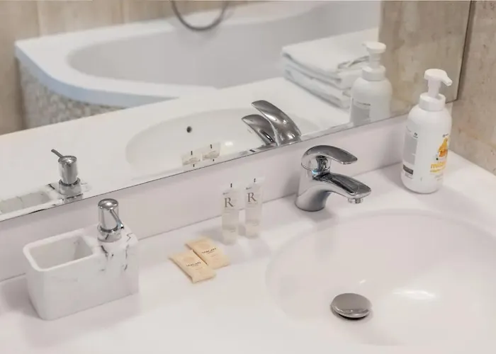 Cesare Da Sesto M Agostino Hotel