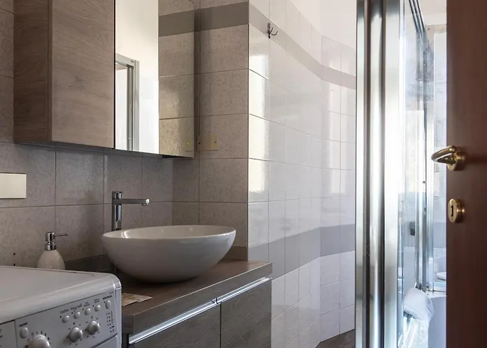 Youhosty - Populonia 10 *