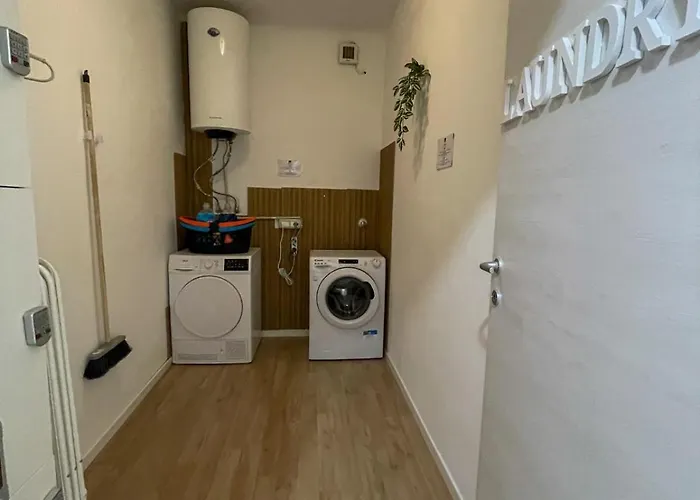 홈스테이 In Town - In Life Near San Siro Stadium 밀라노