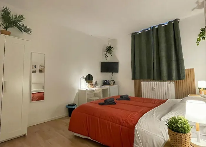 In Town - In Life Near San Siro Stadium *