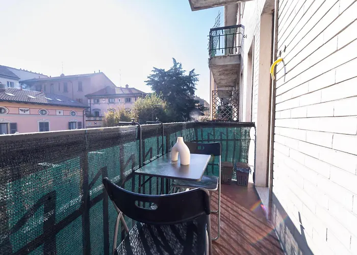 Modern Flat 10 Minutes Duomo * מילאנו