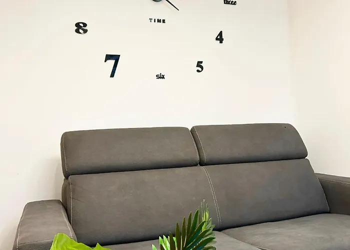 Golden Star מילאנו