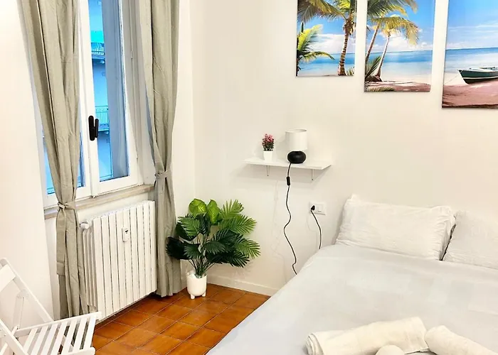 Golden Star * מילאנו