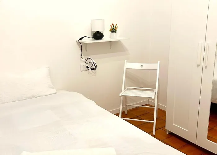 Golden Star מילאנו