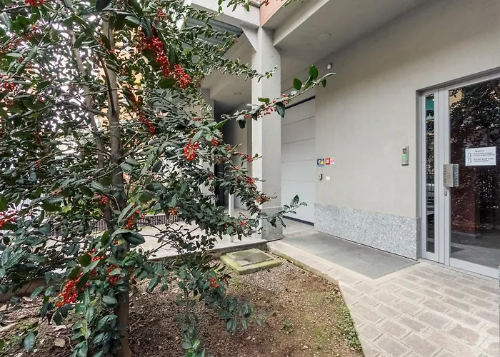 Chic Apt Near Piazza Duomo, Milan 밀라노
