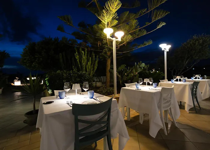 Hotel Ristorante Cavalluccio Marino 3* Mailand