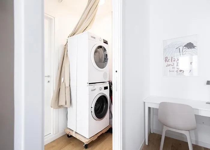 Bilocale Di Design In Zona Chinatown - Sempione Apartman Milánó