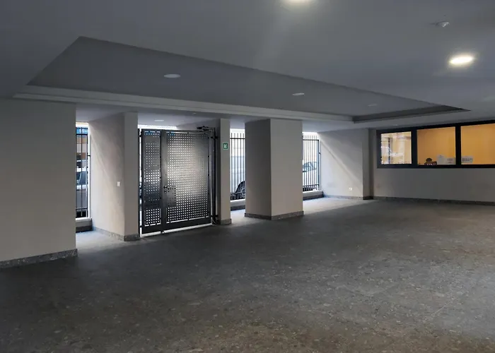 Comecasa Modern Terraced & Palestra Mediolan