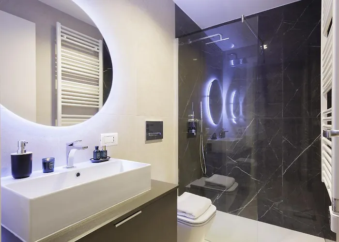 Compagnoni12 Luxury Penthouse With Private Jacuzzi And Apartment *
