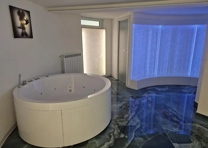 Villa The Igloo Milan