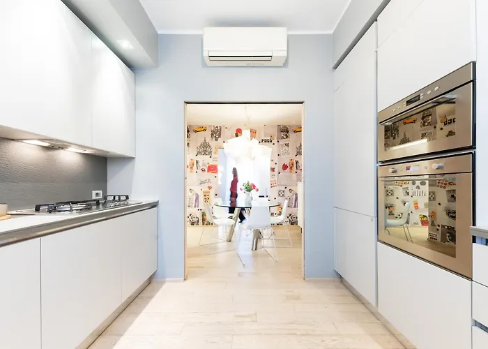 Rego Panoramic View Floor * Milán