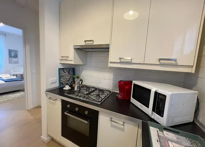 Apartamento Mico Elegante E Raffinato Trilocale Milão