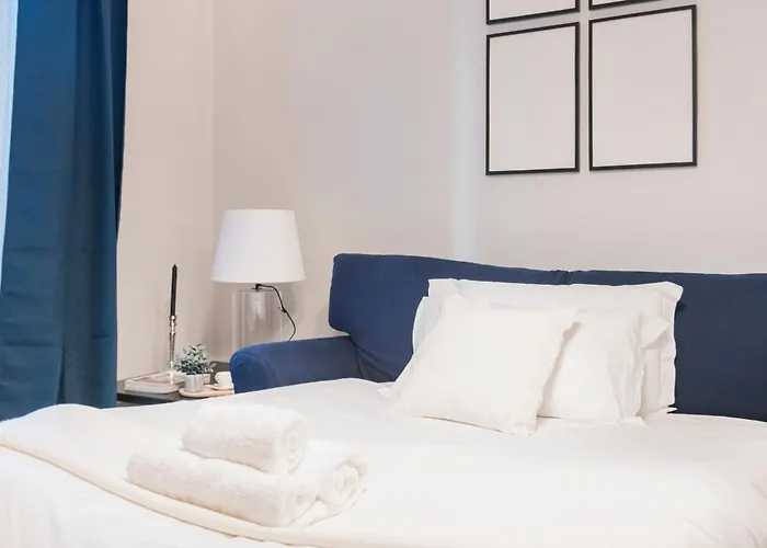 Easylife - - Disciplini 17 - Historic Center شقة ميلان