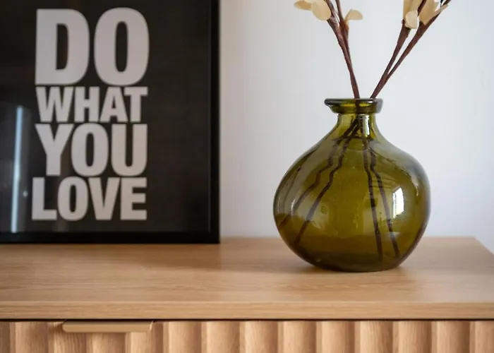 Wabi Sabi - Metro M1 To Duomo - Pasteur - Turro - Nolo