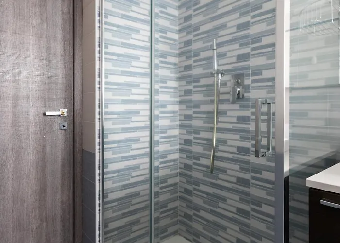 Апартаменты Bisceglie Mm Balcony King Милан