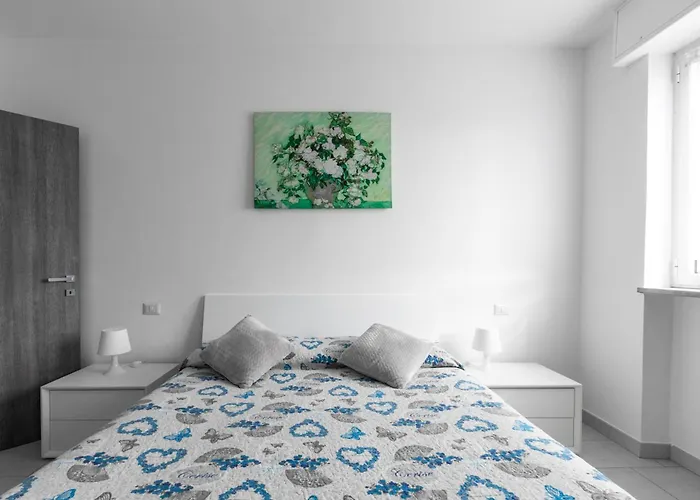 Bisceglie Mm Balcony King Апартаменты Милан