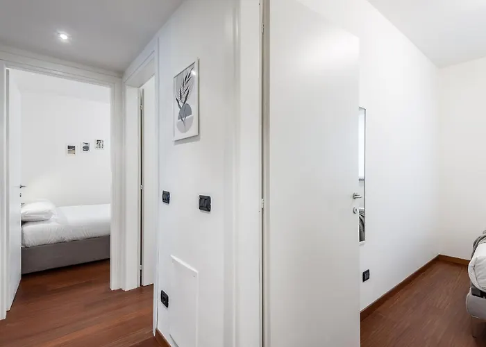 Stayeasy Santagiulia - M3 Metro - Center In 20 Mins Lägenhet *