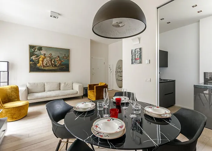 Palazzo Visconti Di Modrone, Two Beautiful By Halldis Milano