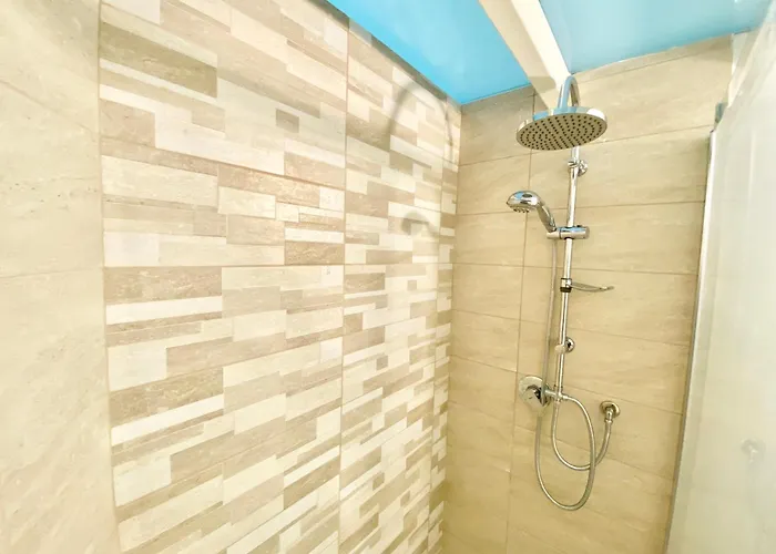 Apartment Loft 20 Minuti Dal Duomo - Moderno E Accogliente *