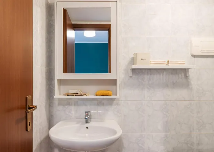 Enzo Flexyrent מילאנו