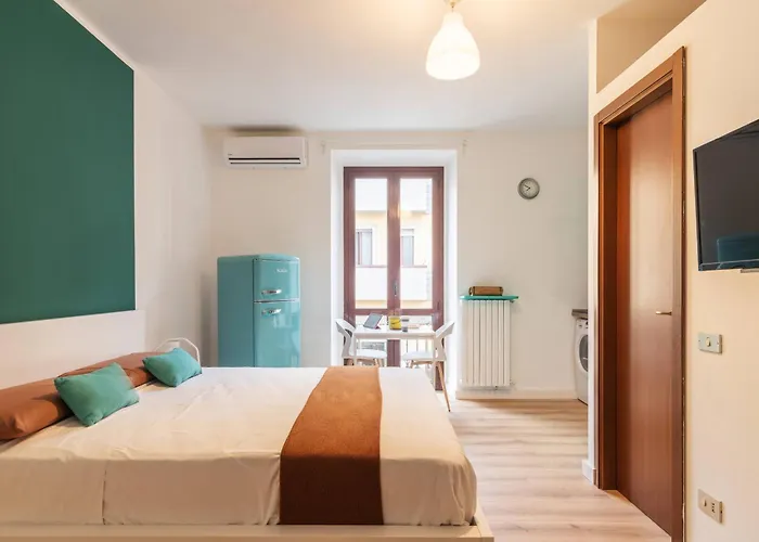 Enzo Flexyrent דירה *