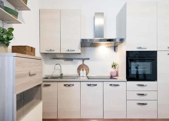 Easylife - - Morosini 27 - Cinque Giornate